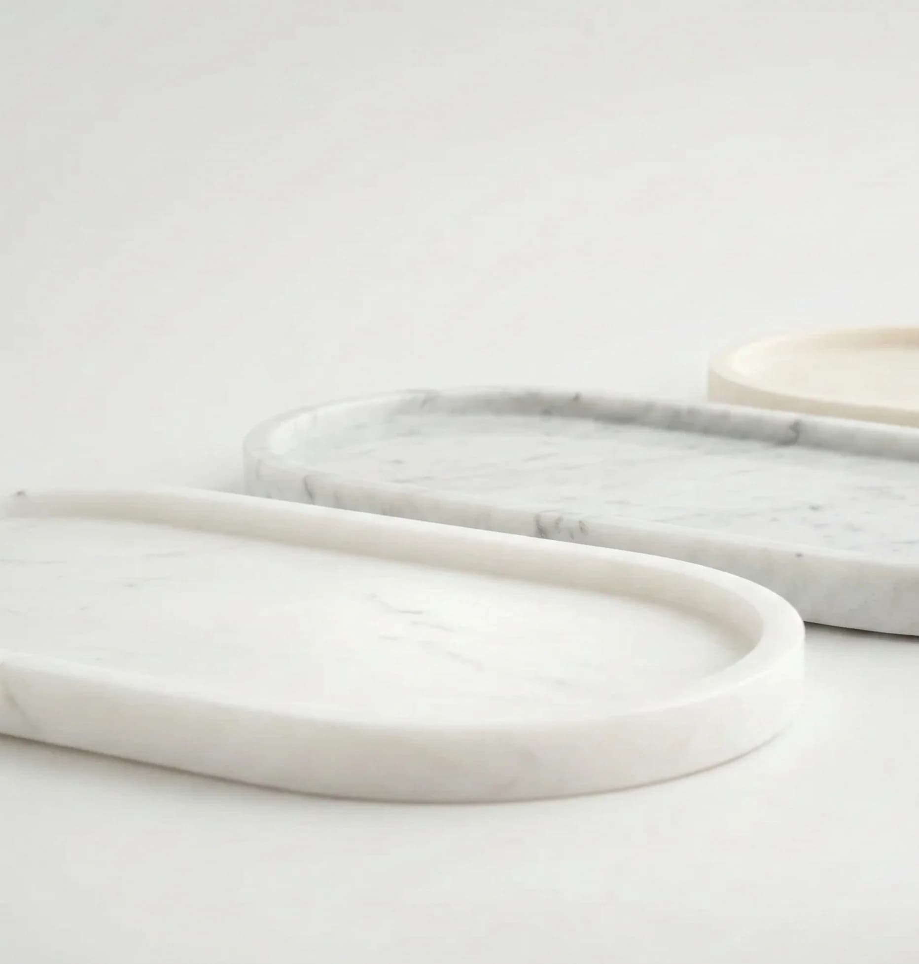 Мраморен поднос OVAL